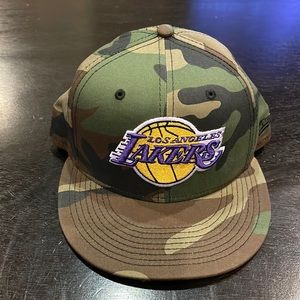 New Era Lakers hat brand new
